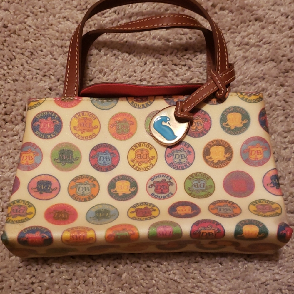 Vintage Dooney and Bourke small purse